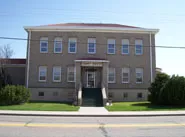 Picture of Yuma County courthouse.